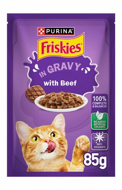 Purina Friskies Wet Cat Food with Beef in Gravy